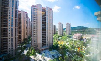 Chizhe Putao Changzhe Ge Apartment (Wangsha Road)