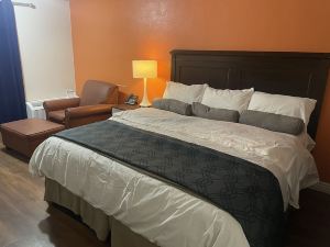 Alien Residence Inn