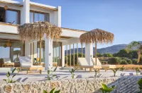 Alia Luxury Suites and Spa - Lãng mạn