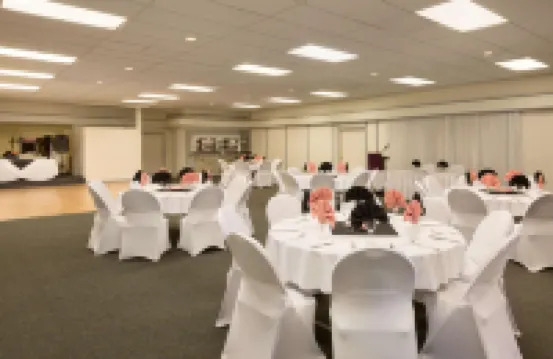 Super 8 by Wyndham Prince George