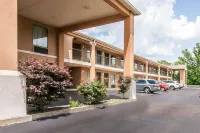 Quality Inn Savannah South Hotels in Savannah