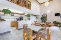 Super 8 by Wyndham Bedford Hotels in Bedford