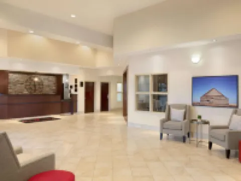 Ramada by Wyndham Drayton Valley Hotels in Drayton Valley