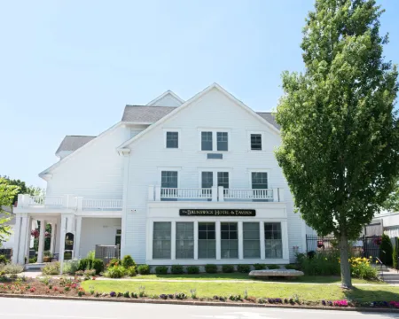 The Brunswick Hotel Hotels in Brunswick