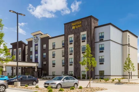 MainStay Suites Logan Ohio-Hocking Hills Отели в г. Логан
