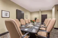 Wingate by Wyndham Regina Hotels in Regina
