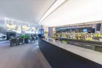 NH Bratislava Gate One - Quầy bar