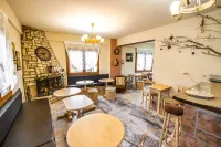 Enastron Hotels in Zarouchla
