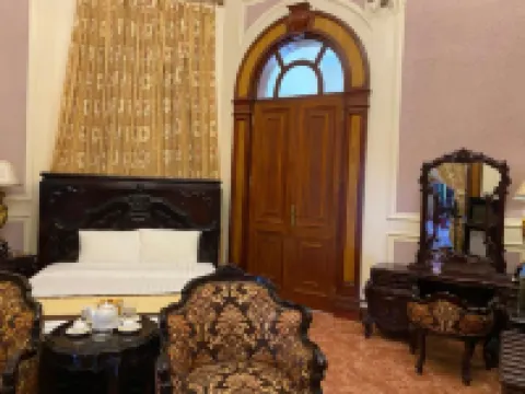 Do Son Villa - Villa of Bao Dai King Hotels near Công Viên Nước Đồ Sơn Hải Phòng