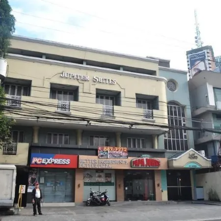 Jupiter Suites