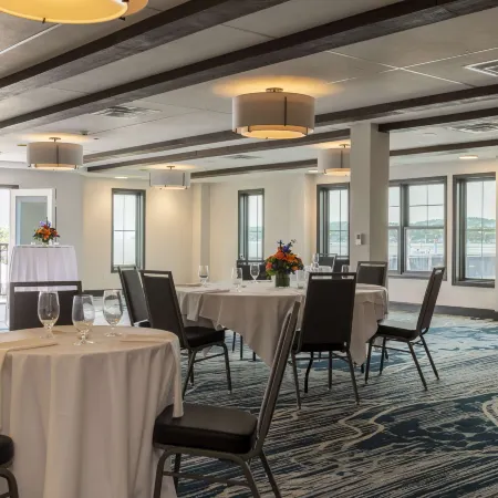 Hotel Canandaigua, Tapestry Collection by Hilton