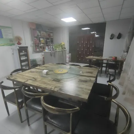 Jiangbulak Shuyi Farmhouse
