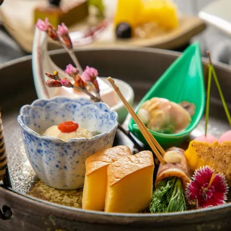 Yufuin Onsen Hinoharu Ryokan Отели рядом с достопримечательностью «Термальный источник Юфуин»