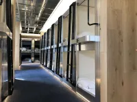 하츠 캡슐 호텔 & 스파 하카타