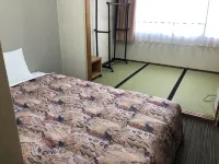 Hotel Niihama Hills Prince House فنادق في نيهاما