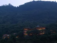 Bolian Resorts & Spa Chongqing Hotels in der Nähe von Lingxiao Pavilion