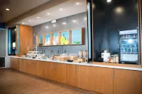 SpringHill Suites Houston Westchase - breakfast