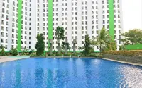 Apartment Green Lake View Ciputat by Celebrity Room Hotel dekat Gor Bulutangkis Aspen