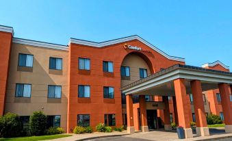 Comfort Suites