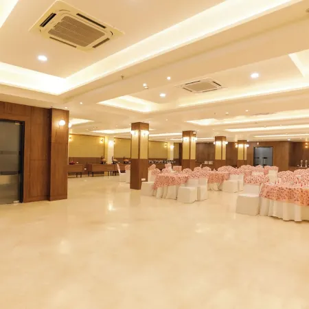 Hotel Dolphin Grand