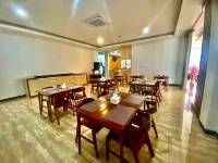 Hotel Rafa Jayapura Hotel di Vim