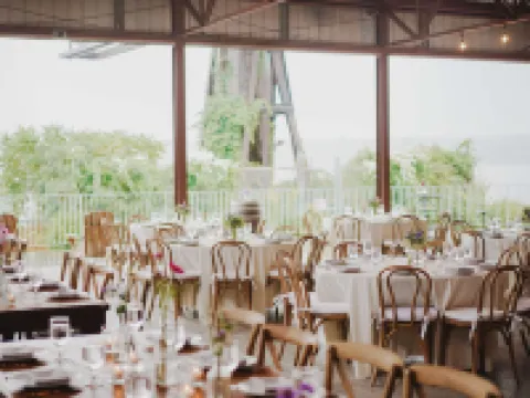 Hutton Brickyards Riverfront Hotel & Venue キングストンのホテル