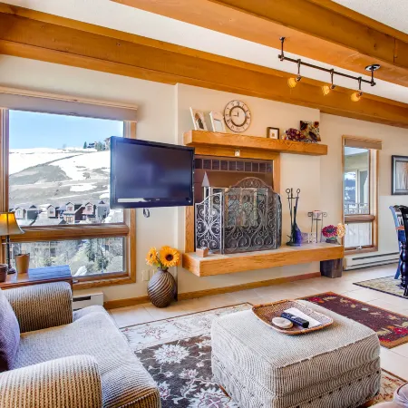 The Plaza Condominiums, A Vail Resorts Property