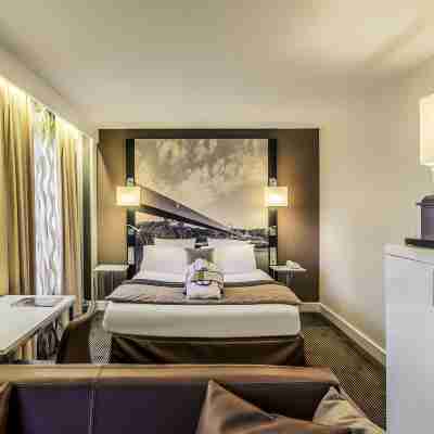 Mercure Cergy Pontoise Centre Rooms