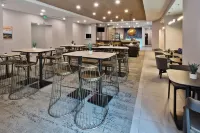 SpringHill Suites Birmingham Colonnade/Grandview - breakfast