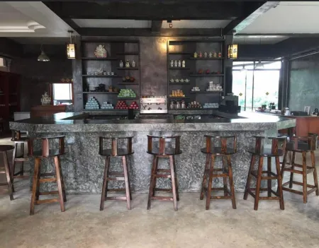 Vintage Home Maesalong Отели рядом с достопримечательностью «Sinakarintra Stit Mahasantikhiri Pagoda»