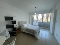 Modern Studio with Balcony in the Heart of Buenos Aires Отели в г. Сан-Кристобаль