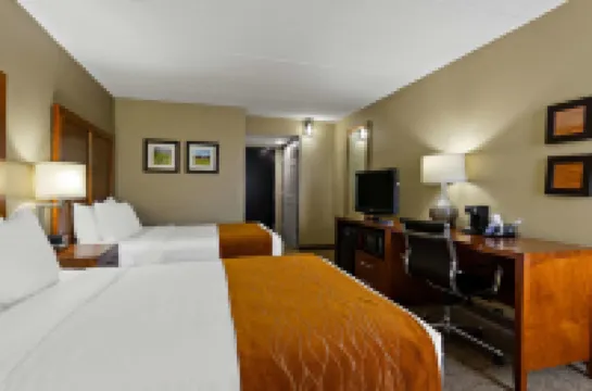 Spark by Hilton Wytheville Holston Rd I 81