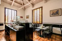 Flom Boutique Hotel - sarapan