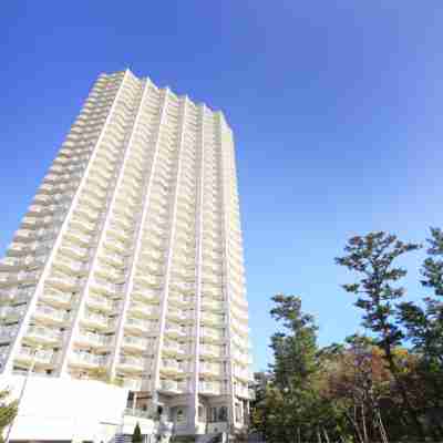 鴨川グランドタワー Hotel Exterior