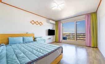 Goseong Tongil Beach Pension
