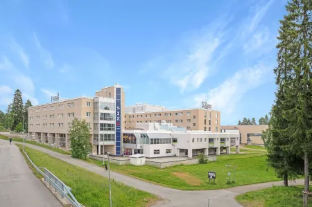 Hotel Kajanus Отели в г. Kajana