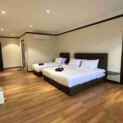 Adina Pool Villa ~ Cenang Langkawi (3B4R) Rooms