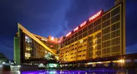 Hotel the Cox Today Hotels near Station View