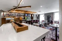 哥倫布伊斯頓萬怡飯店 - 早餐