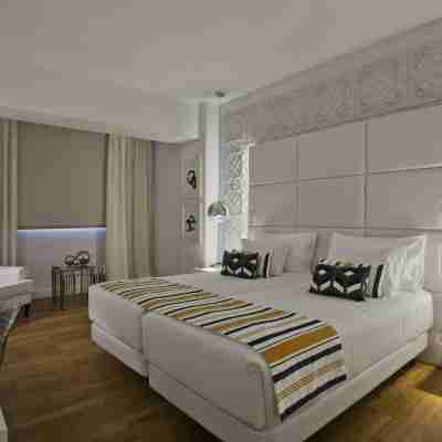 Hotel Tres Reyes Pamplona Rooms