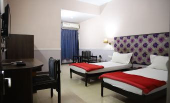 Hotel Nihar - Housity