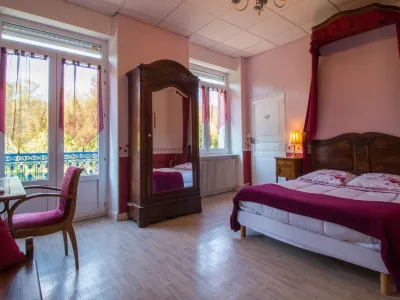 Domaine du Vern Hotels in Saint-Jean-d'Alcapies