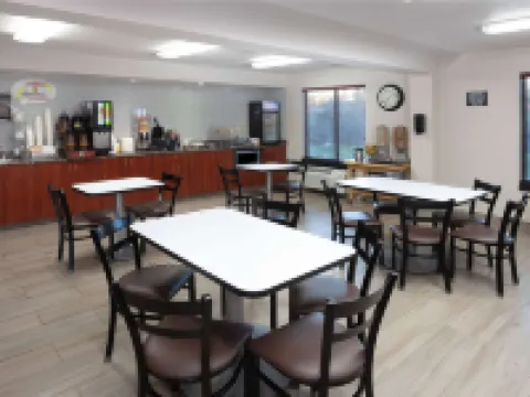 Super 8 by Wyndham Wausau Hotels in Wausau