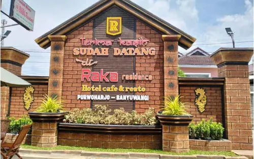 Raka Residence Purwoharjo Banyuwangi Hotels in Genteng