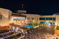 Ramada by Wyndham Ajmer - Pools
