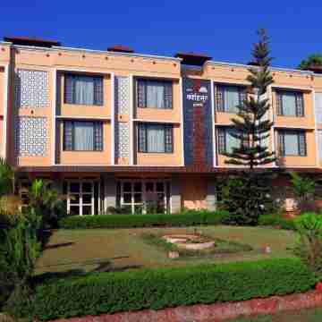 Kohinoor Highway Resort Hotel Exterior