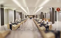 G-Hotel Pontianak - 朝食