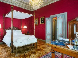 Relais & Chateaux Villa Crespi