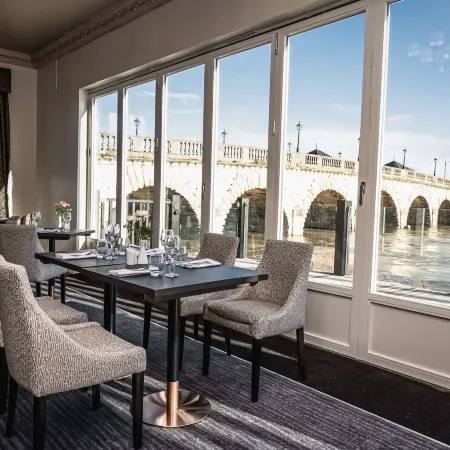 Thames Riviera Hotel, Sure Hotel Collection by Best Western