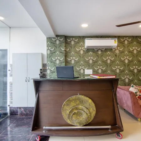 Hotel Fortune Home Noida